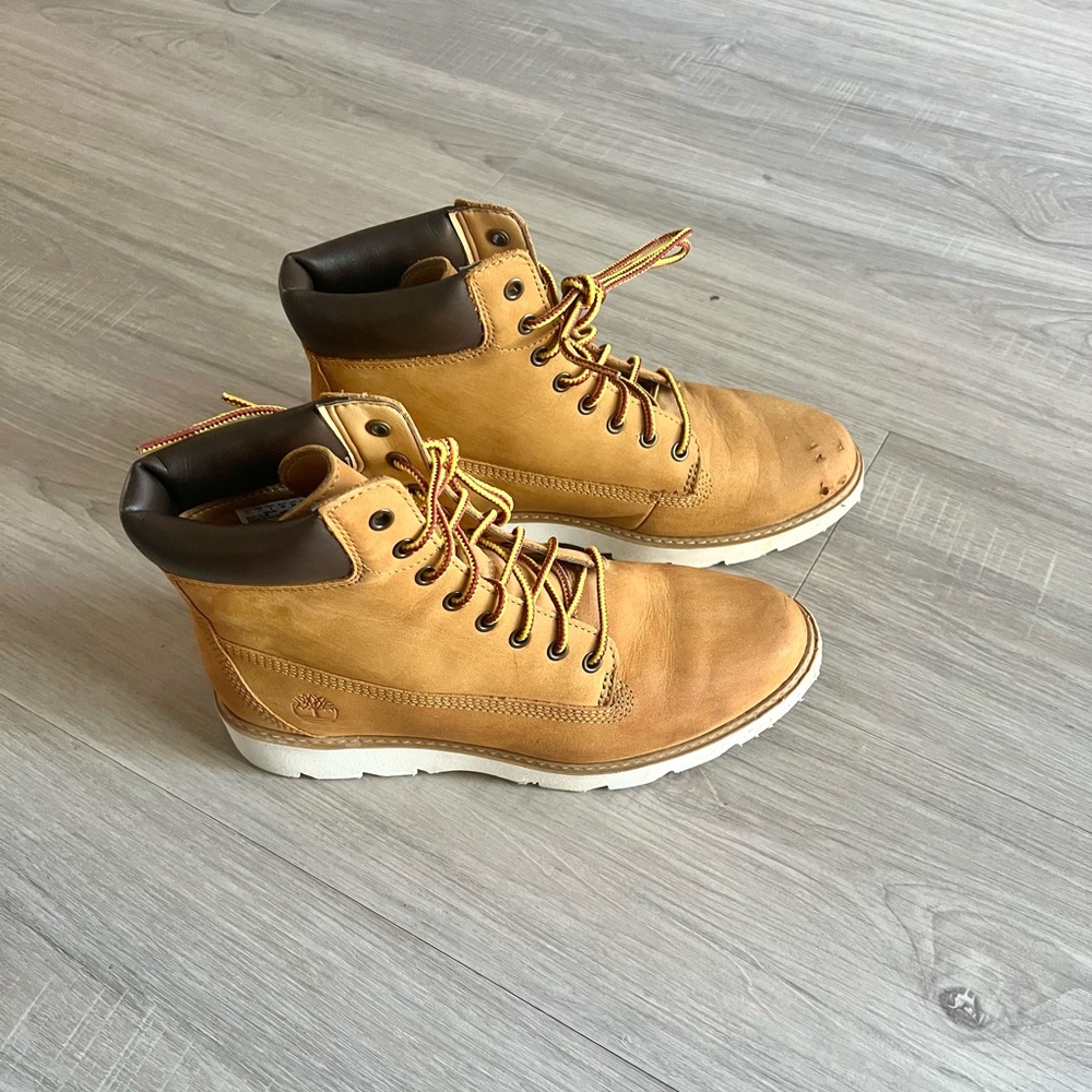 TIMBERLAND Women’s Keeley 6-Inch Yellow Nubuck Boots A26JB - Size 7